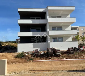 Stan u prizemlju s pogledom, 93m2, Novalja, 2VPM, vrt, NOVOGRADNJA - cover