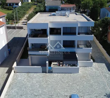 Stan s pogledom na more, 30m od mora, 74m2, 2VPM, Stara Novalja, NOVOGRADNJA - cover