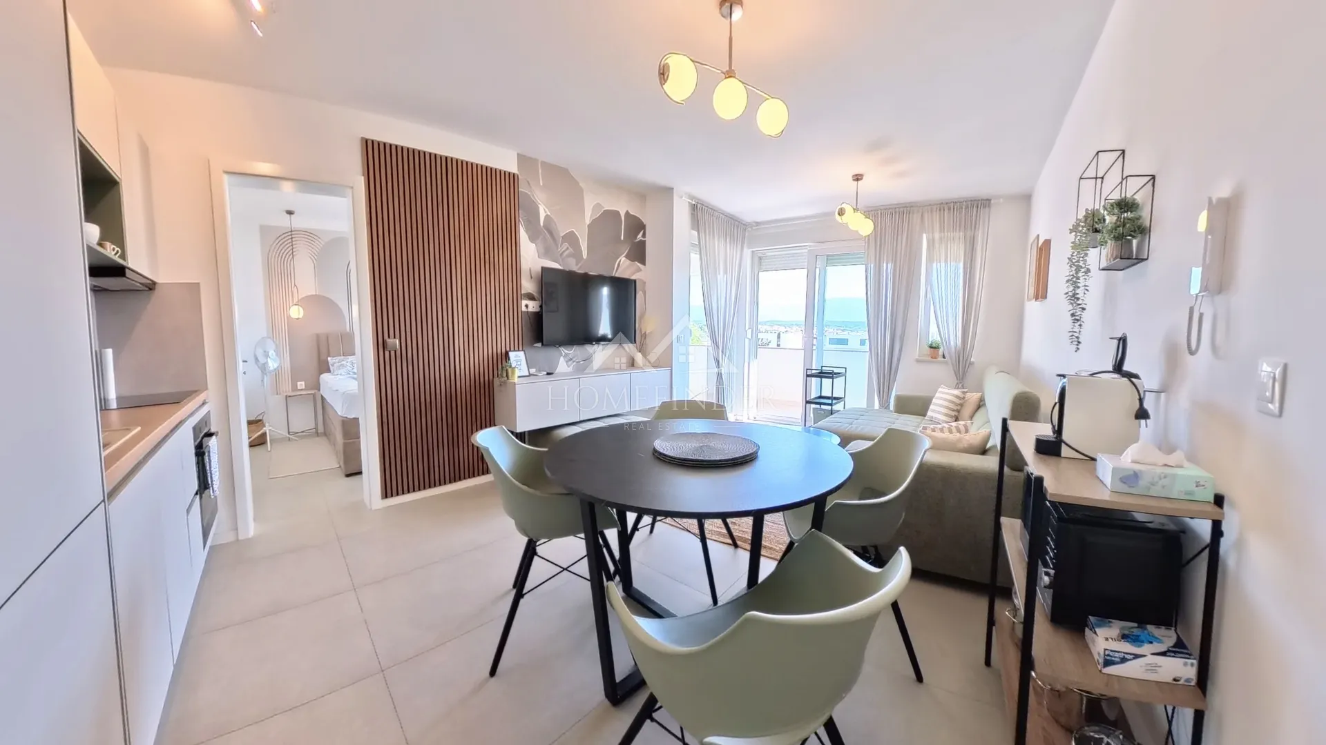 Stan s pogledom na more, 350m od mora, 68m2, namješten, 2VPM, Novalja - cover