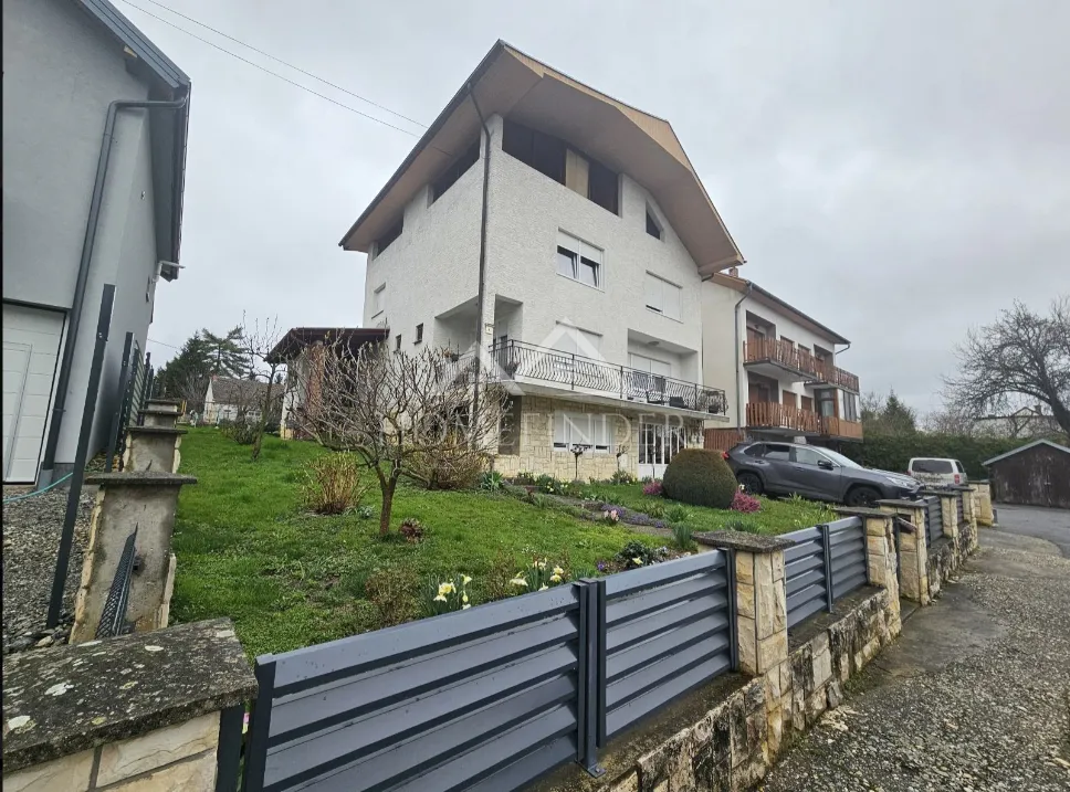 Bjelovar Centar, 385,00m2 - cover