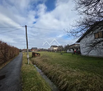 Građevinsko zemljište, 2059m2, Novoselec (Križ) - Novoselec, Križ