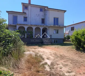 Stan 120m², Đuba - Giubba, Umag, suteren - Đuba, Umag
