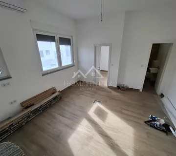 Stan s poslovnim prostorom, 122.14 m2,1 VPM, Kajzerica, Zagreb - cover