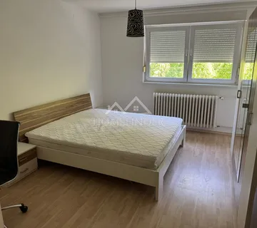 Stan (3S): Vijenac Ivana Meštorvića, Osijek, 66m2 - cover