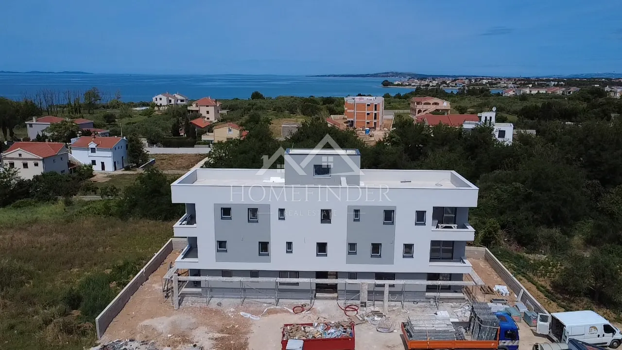 Moderan stan s velikim vrtom, Privlaka, 96m2, NOVOGRADNJA - cover