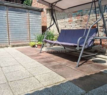 Stan 47 m² – Kustošija (Ilica) – odlična lokacija – parkirno mjesto – dodatni objekt 35 m² - cover
