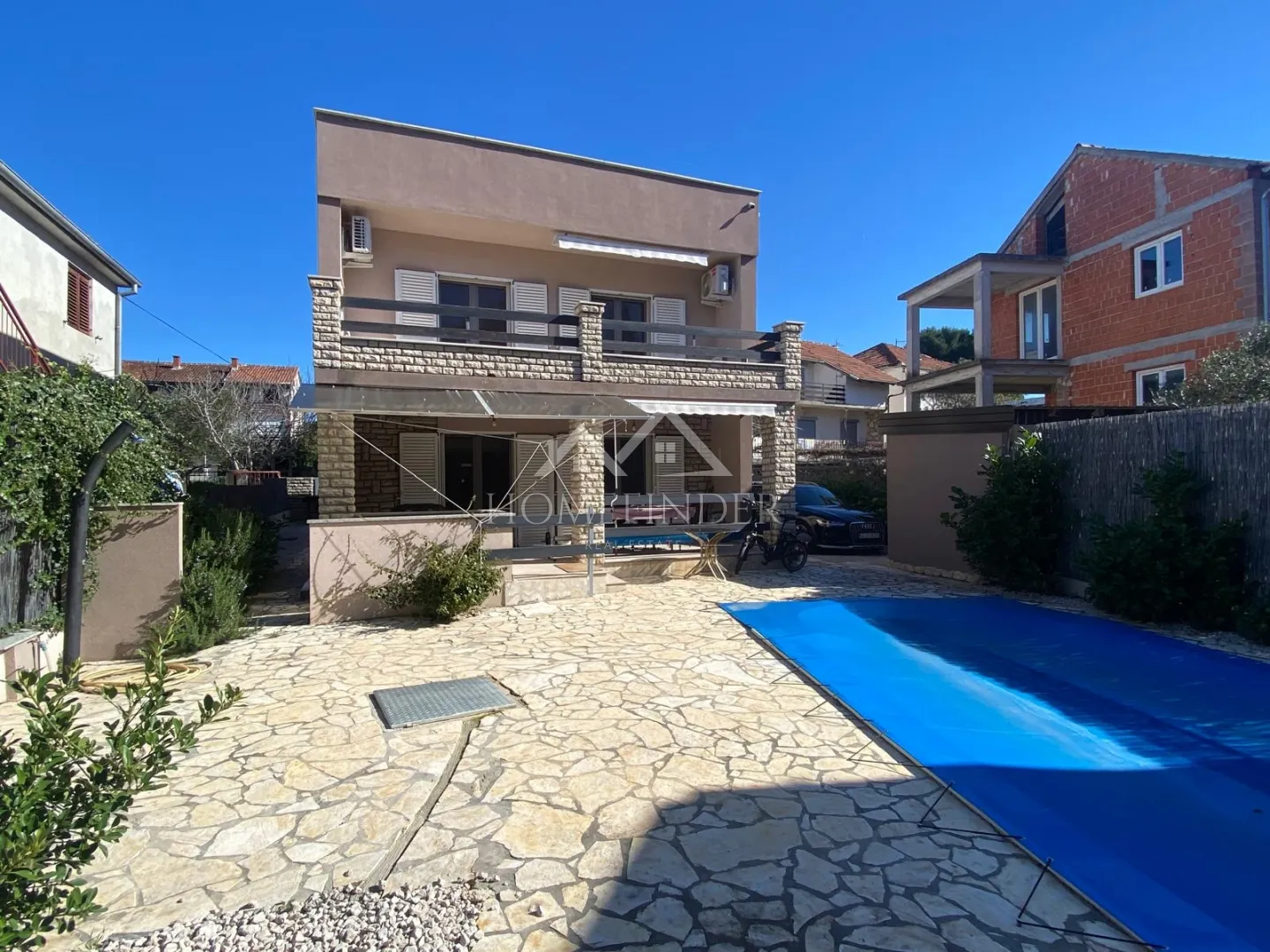 Kuća s bazenom, Pirovac, 160m2 - cover