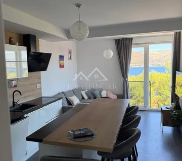 Predivan stan 51 m2, Okrug Donji, Čiovo - cover