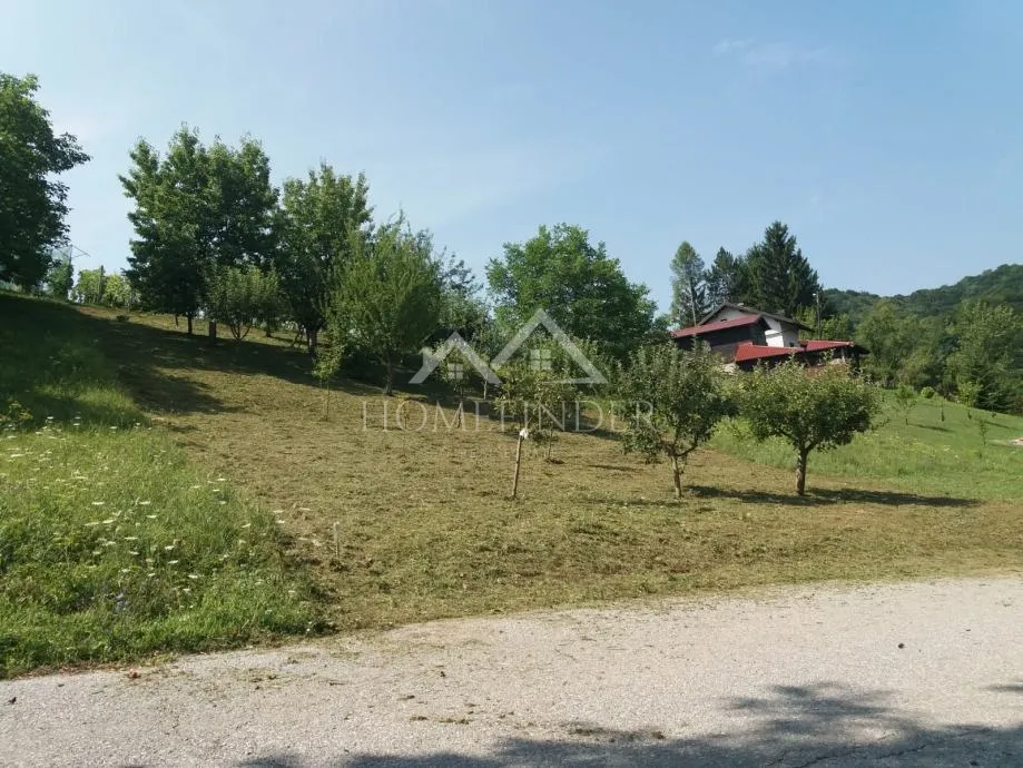 GRAĐEVINSKO ZEMLJIŠTE 435 m² – Kladje (SAMOBOR) - cover