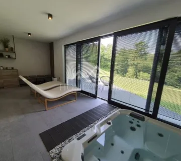 Moderna kuća s bazenom i velikom okućnicom – mir, priroda i potpuna privatnost - cover