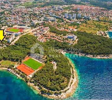 Lungomare – Pula, stan s prostranom terasom i vrtom - cover