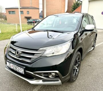 Honda CR-V 2,2 D = 4x4 = // HR- AUTO // KO NOV {{ KRED- KART }} - cover