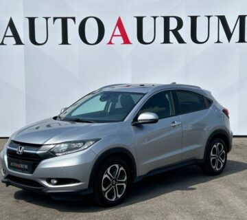 Honda HR-V 1,6i-DTEC,PANO,LANE,NAVI,PARK.KAM,KEYLESS,SERVISNA,JAMSTVO - cover