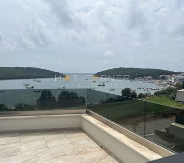 Jedinstveno: penthouse direktno iznad plaže, bazen + jacuzzi, krovna terasa, panoramski pogled na more!!! - cover