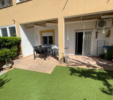 Istra, Peroj, apartman s vrtom (prodaja) - cover