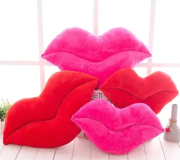 Usne jastuk u crvenoj ili rozoj boji! Veliki model - cover