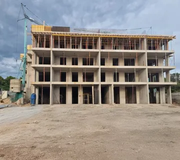 3-soban stan u izgradnji, 94 m2, Okrug Gornji! (prodaja) - cover