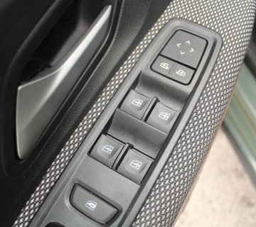 Dacia Sandero 1.0 TCe Stepway  - cover