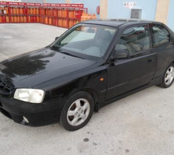 Hyundai Accent 1,5 GTi - cover