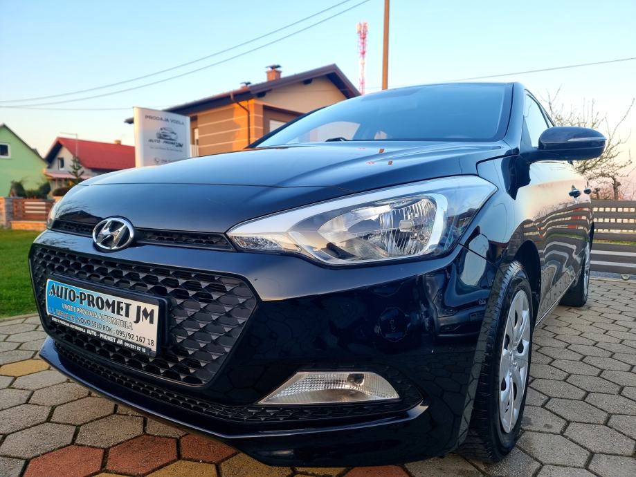 hyundai-i20-12-benzin-odlican-servisna-109403km-slika-216684358