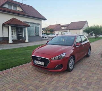 Hyundai i30 1,4 - cover