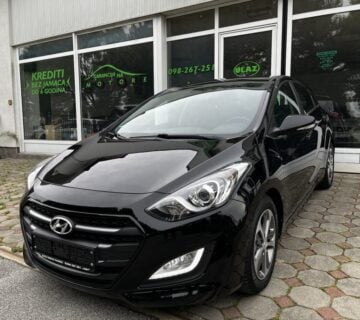 Hyundai i30 1,6 CRDi*Navi*Kamera*Led* - cover