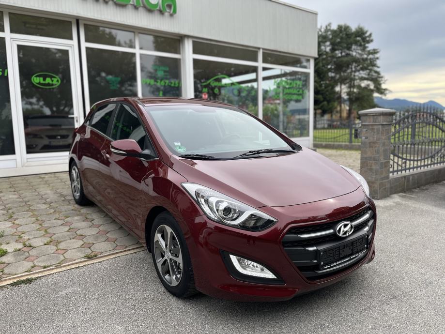 hyundai-i30-1.6-crdi-navi-kamera-led-slika-223196305