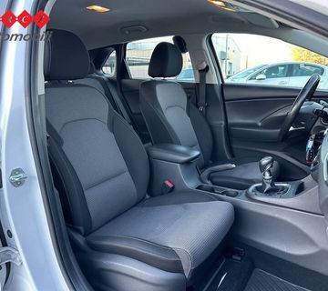 HYUNDAI I30 1.6 CRDI - cover