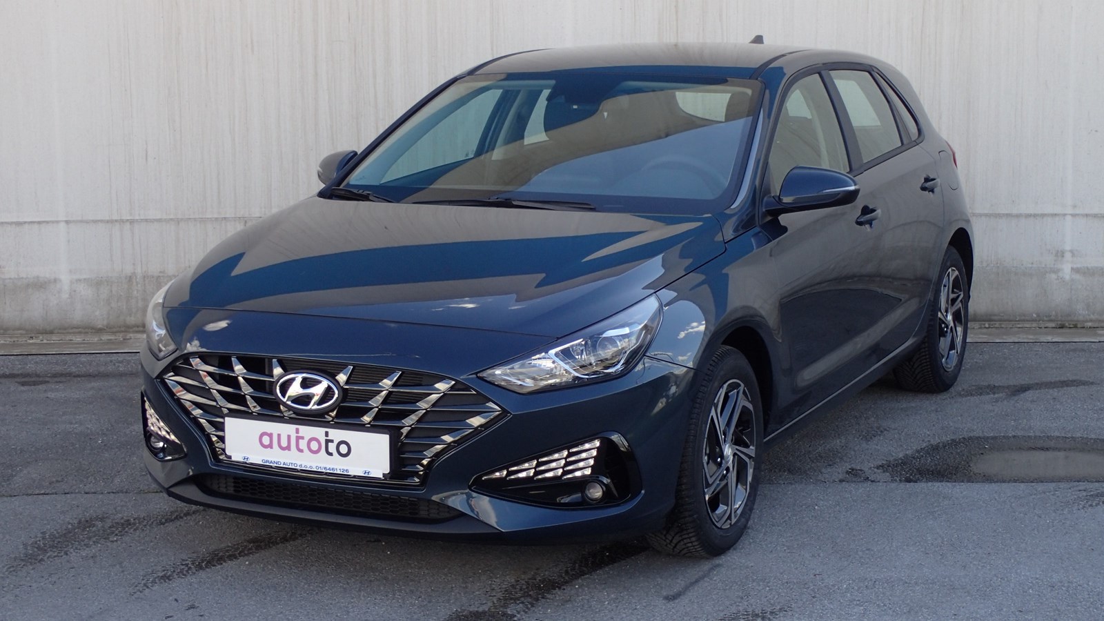 hyundai-i30-10-t-gdi-benzin-rabljeno-vozilo-at0206-638460164926452551_1600_900