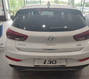Hyundai i30 FL 1.5 DPi 110 MT VATRENA EDICIJA **POPUST 2.000,00 €** - cover