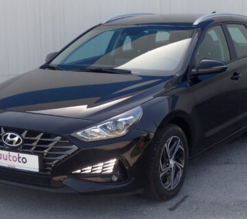 Hyundai I30 Karavan 1.6 CRDI DCT, 17.900,00 € - cover