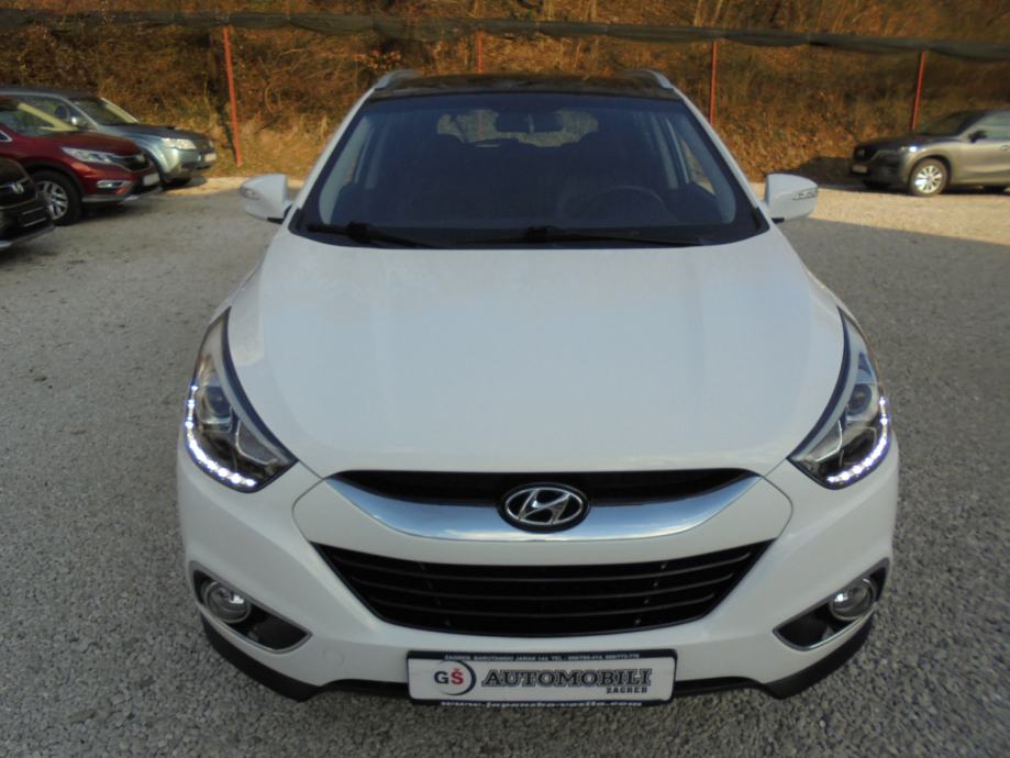 hyundai-ix35-1.6-gdi-navigacija-kamera-tempomat-koza-led-pdc-alu-slika-211226209