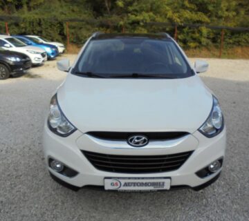 HYUNDAI IX35 1.7 CRDI NAVIGACIJA,KAMERA,TEMPOMAT,PANORAMA,KOŽA,ALU !!! - cover