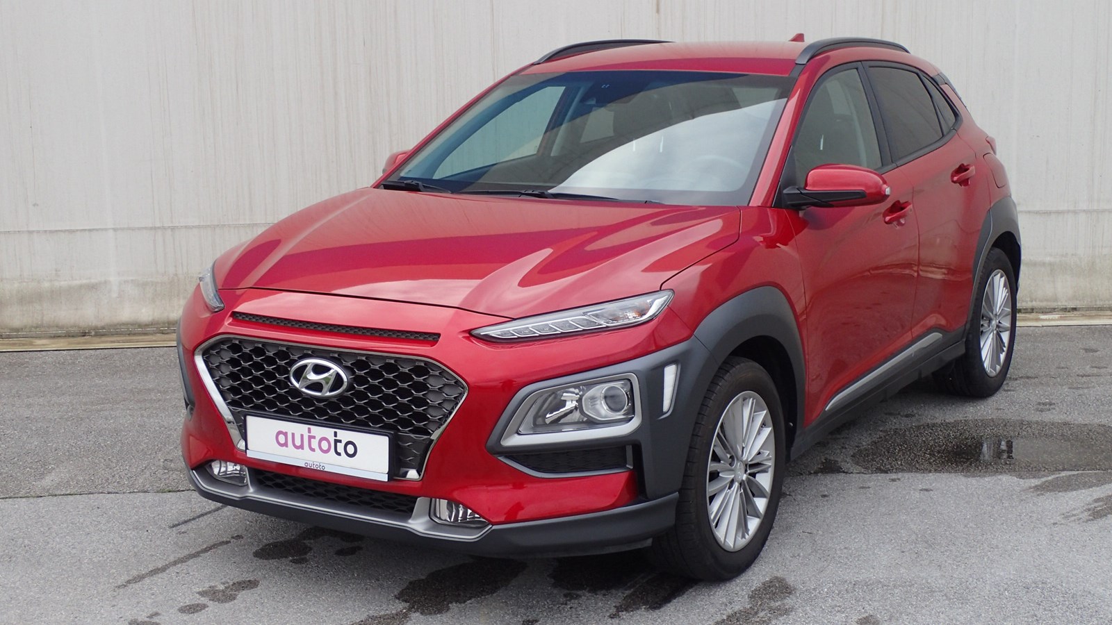 hyundai-kona-10-t-gdi-benzin-rabljeno-vozilo-at023-638385970247933587_1600_900