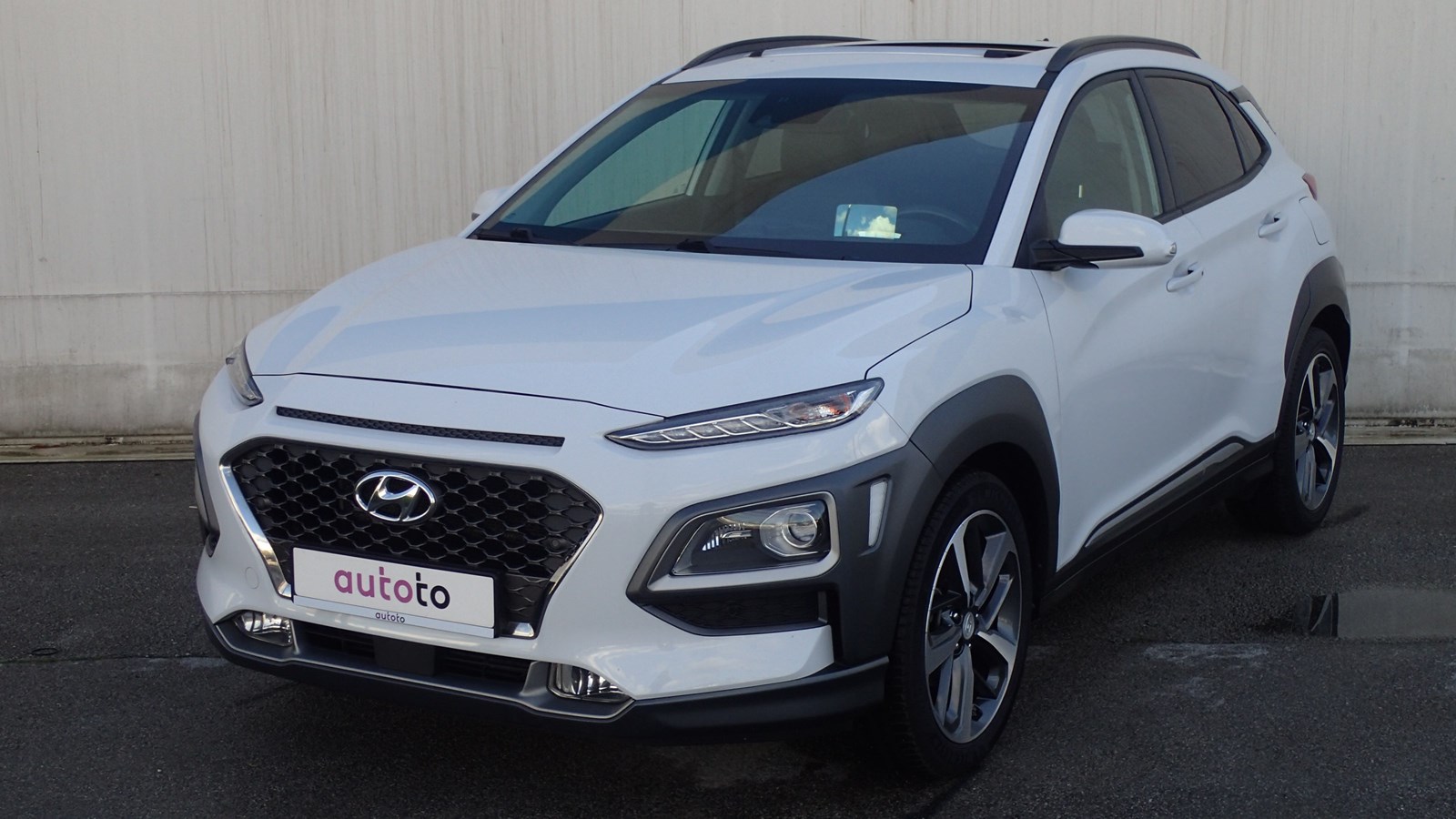 hyundai-kona-10-t-gdi-benzin-rabljeno-vozilo-at045-638350573395158773_1600_900