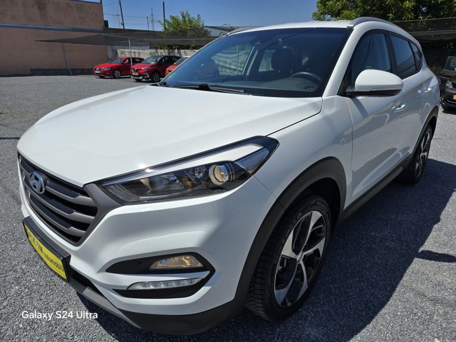 hyundai-tucson-1.7-crdi-119tkm-serv-navi-led-alu-kam-pdc-jamstvo-slika-226404729