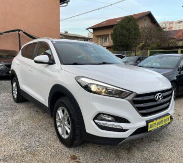 *HYUNDAI*TUCSON*1.7*CRDI*FULL OPREMA SERVISNA KNJIGA*12.MJ.JAMSTV*Z - cover