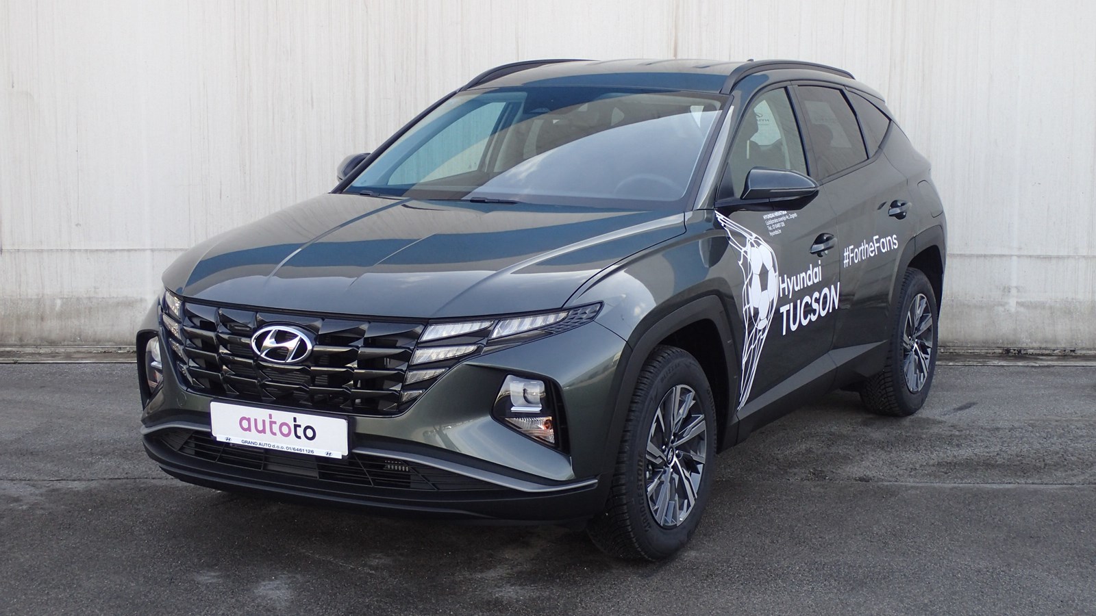 hyundai-tucson-nx4-16-crdi-diesel-rabljeno-vozilo-638429039388235133_1600_900