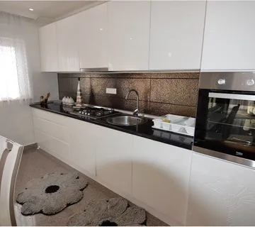 Prizemnica 4 km od mora- Tar, okolica - cover