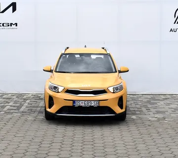 Kia Stonic 1.2 LX Fun+ *HR* GRATIS ZIMSKE GUME, REG. DO 06/2026* - cover