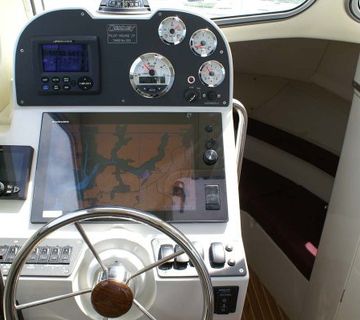 Vanbrodski motor Orkeny Pilot House 27 - cover