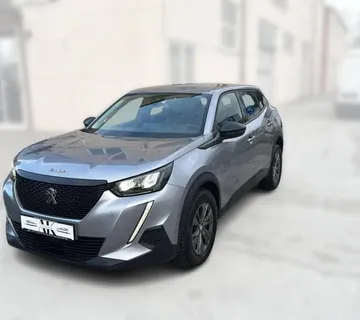 Peugeot 2008 1,2 * Nove gume* Servisiran * JAMSTVO 24 MJ. - cover