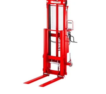 Stražnji viličar za traktor - cover