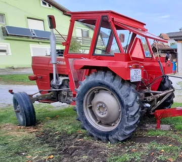 TRAKTOR IMT 540, FIAT motor - cover