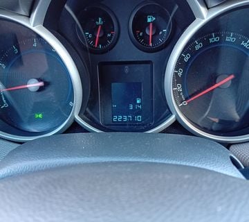 Chevrolet Cruze 1.6+LPG - cover
