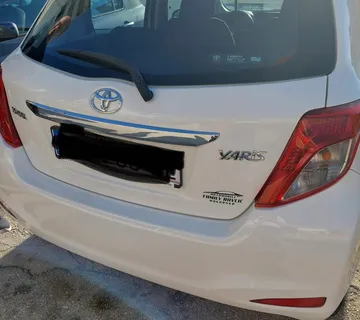 Toyota yaris benzin-plin - cover