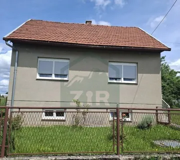 SNIŽENO - Kuća u centru Gospića! REZERVIRANO - cover