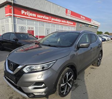 Nissan Qashqai 4WD 1,6 dCi..Tekna Plus..LED - cover