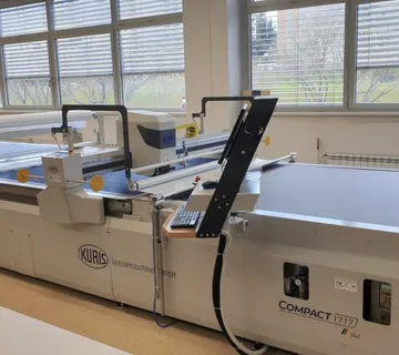 Stroj za automatsko krojenje Kuris TEXCUT C1717 - cover