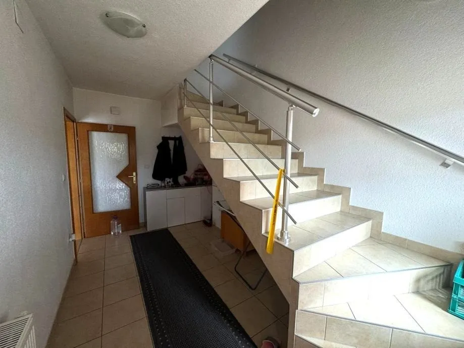 Dvojna kuća BUDENEC, SESVETE 174m2 (prodaja) - cover